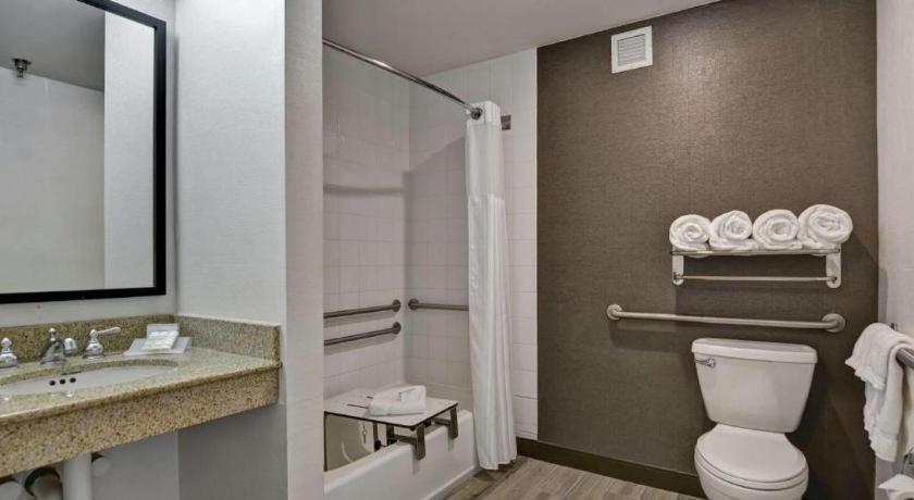 Hilton Garden Inn Appleton/Kimberly Екстериор снимка