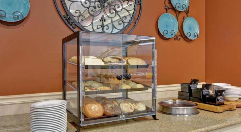Hilton Garden Inn Appleton/Kimberly Екстериор снимка